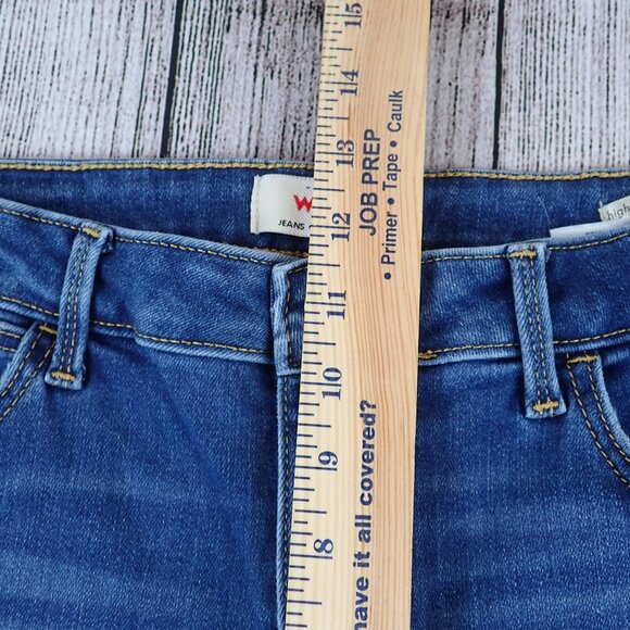 WRANGLER Womens 12 High Rise Unforgettable Skinny Distressed Blue Jeans - Picture 8 of 9